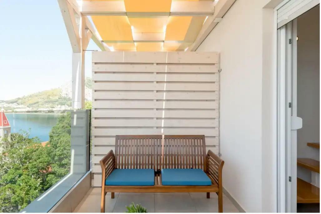 Apartments Mimac โอมิช ภายนอก รูปภาพ
